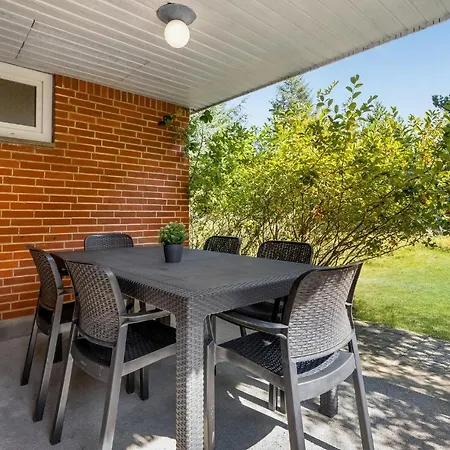 Vakantiehuis Awesome In With Sauna *