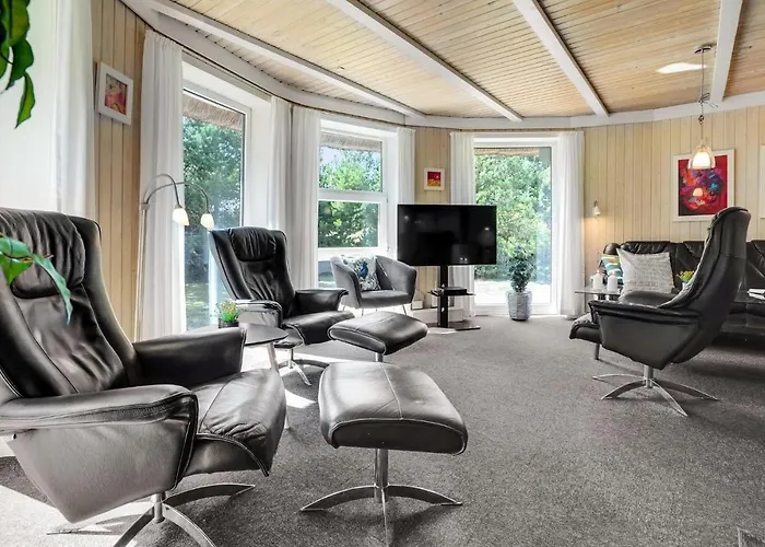 Holiday home Awesome In With Sauna Blavand